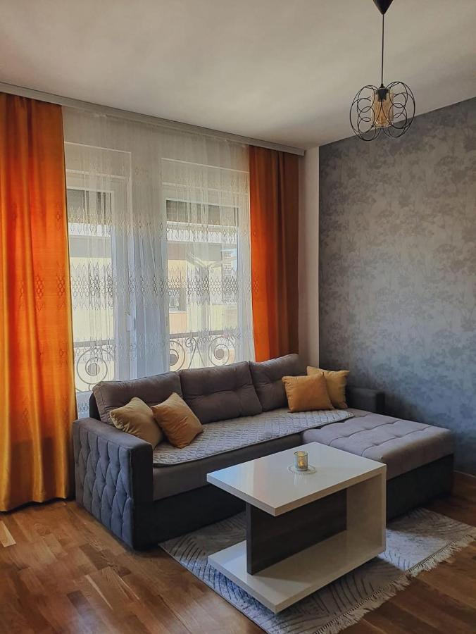Zara 1 Apartman Bijeljina Esterno foto